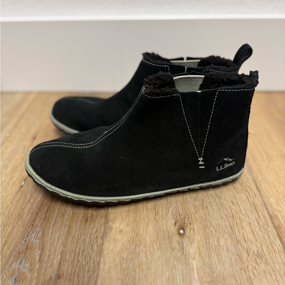 L.L.Bean Black Suede Shearling Lined Ankle Boots Slipper Boots Women’s - Picture 4 of 11